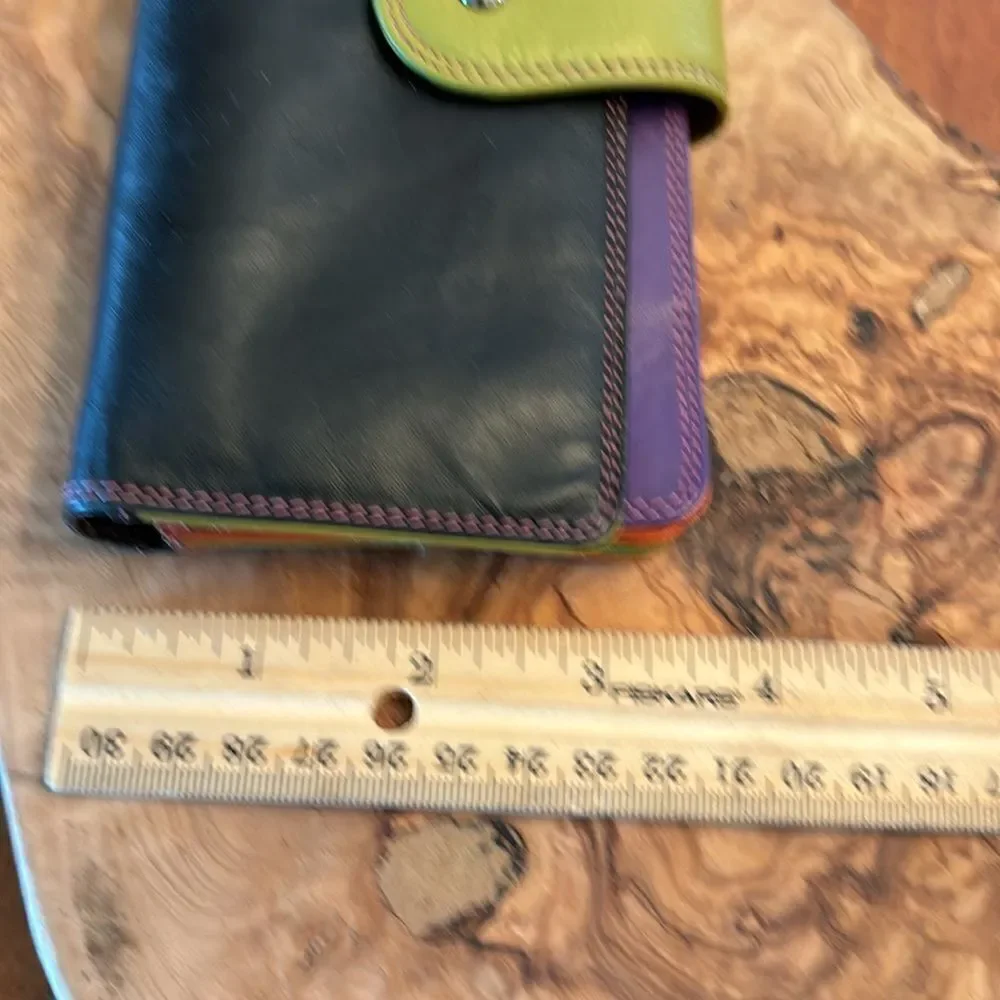 Leather Color Block Wallet - Picture 6 of 8